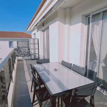 Mediterranean Waves Апартаменты