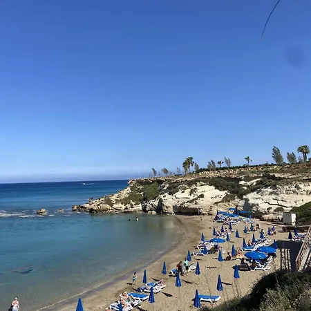 Апартаменты Mediterranean Waves Паралимни