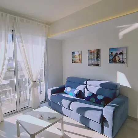 Mediterranean Waves Appartement Paralímni